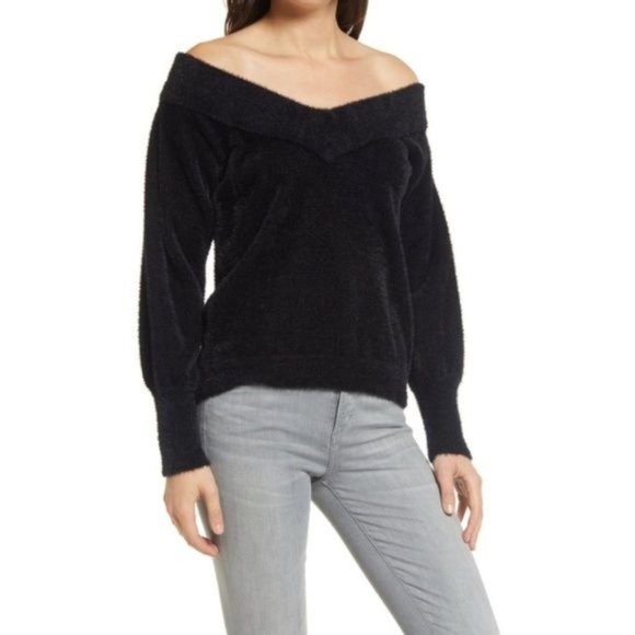 NWT Chelsea28 Black Off Shoulder Knit V Neck Long Sleeve Sweater Medium - Picture 1 of 11
